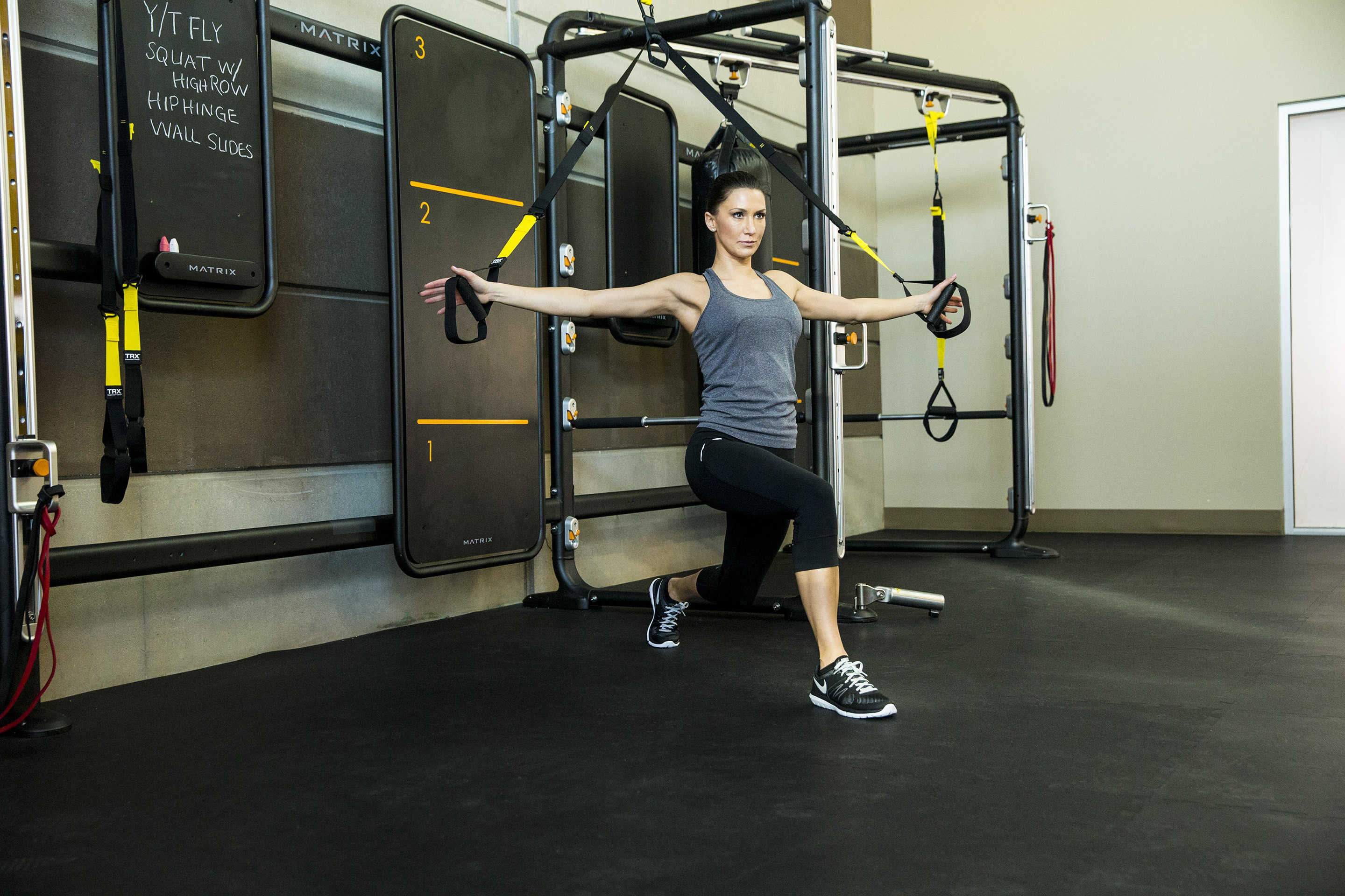 Trx Forward Lunge With Hip Flexor Stretch Matrix Learning Center